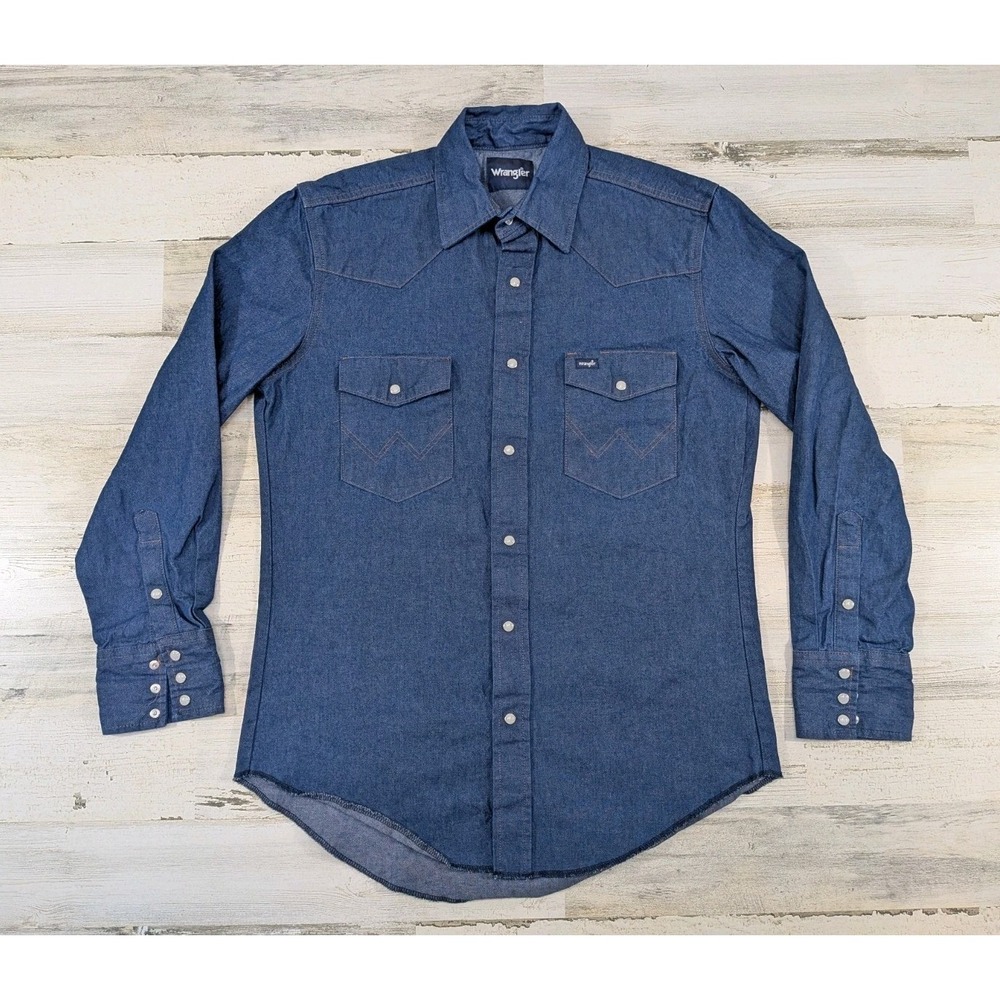 Vintage Wrangler Mens Medium Denim Pearl Snap Western Shirt Blue Long Sleeve
